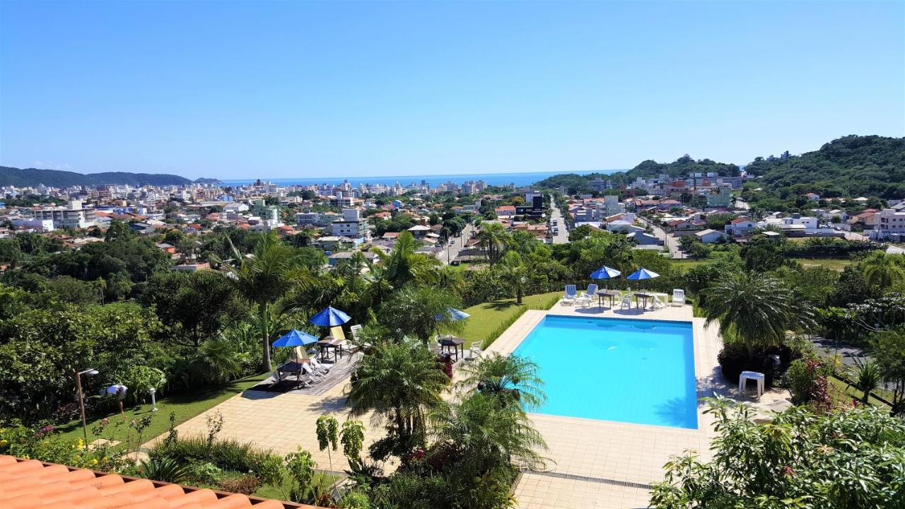 Ilha Da Gale Tourist Hotel Fazenda De Bombas 邦比尼亚斯 外观 照片