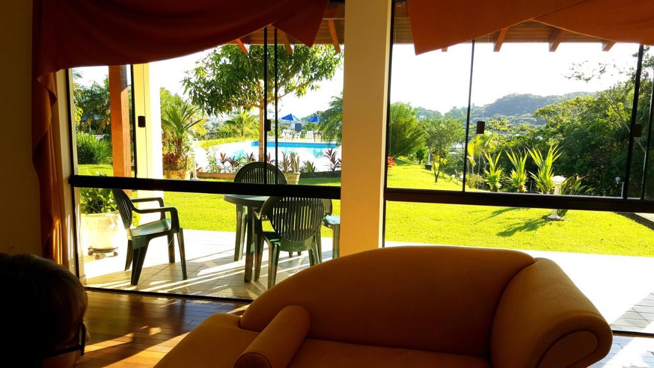 Ilha Da Gale Tourist Hotel Fazenda De Bombas 邦比尼亚斯 外观 照片